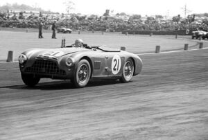 MTR24-Blog-Reg Parnell in an Aston Martin DB3, finished 3rd in the International Trophy, Silverstone, England 9 May 1953. 