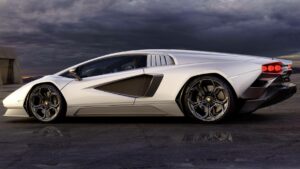MTR24-Blog-Lamborghini-Countach