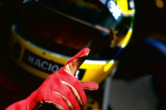 Un titolo, un sogno. 36 anni dopo Ayrton.